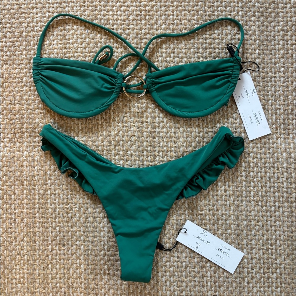 Indah Keats Top in Emerald